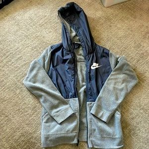 Youth boys Nike jacket - grey - size large (14-16)